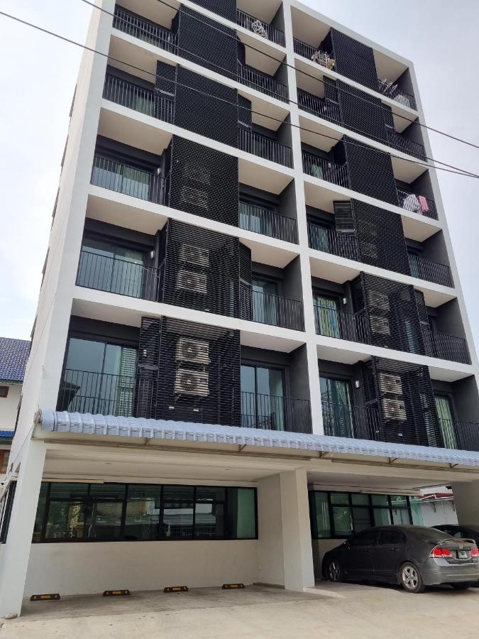 Tiara Place Bangkok Exteriér fotografie